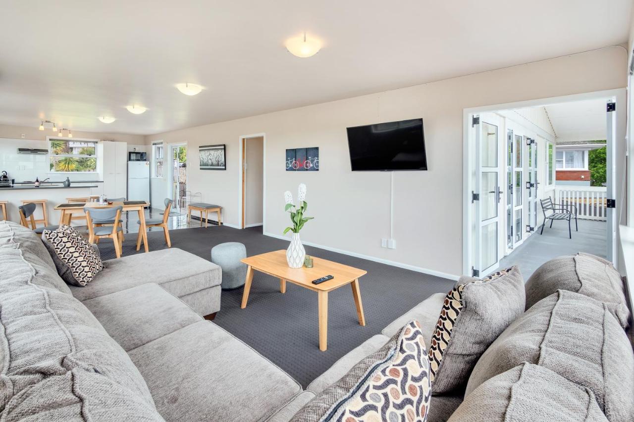 Fabulous Three Bedroom Home In Pakuranga Auckland Zewnętrze zdjęcie